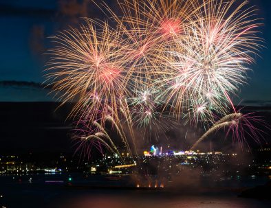 rhein in flammen chris unsplash
