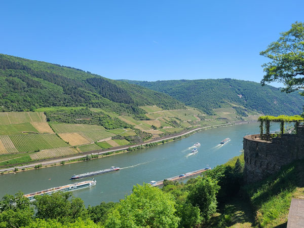 schiffe-mittelrhein-lorch-rheingau